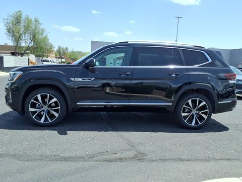 New 2026 Volkswagen Atlas SEL Premium R-Line AWD/4WD image 2