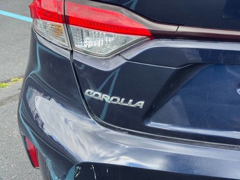 Used 2020 Toyota Corolla LE image 23