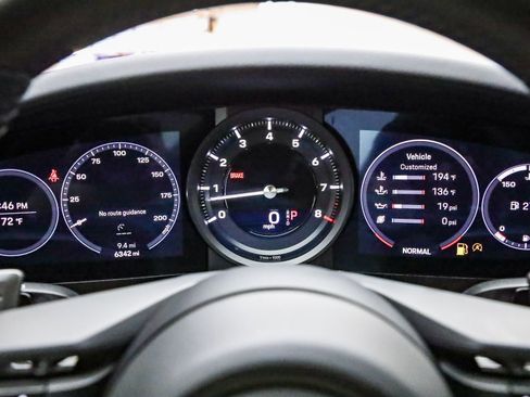 Used 2024 Porsche 911 Carrera S image 22