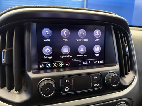 Used 2020 Chevrolet Colorado ZR2 image 21