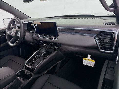 New 2026 GMC Canyon Elevation w/ Convenience Package image 22