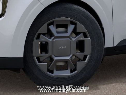 New 2026 Kia Carnival EX image 11