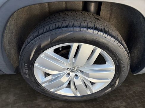 Used 2019 Volkswagen Atlas SE w/ Panoramic Sunroof Package AWD/4WD image 40