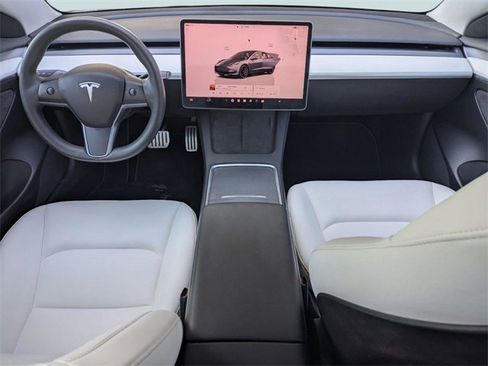 Used 2023 Tesla Model 3 Performance image 15