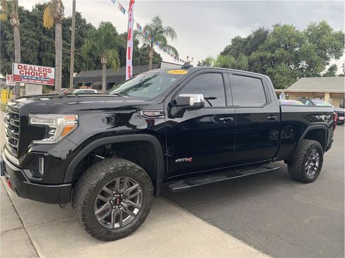 Used 2019 GMC Sierra 1500 AT4 w/ AT4 Premium Package AWD/4WD image 1
