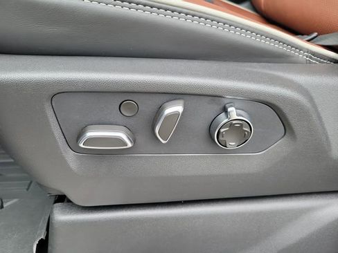 New 2026 GMC Sierra 2500 Denali Ultimate AWD/4WD image 17