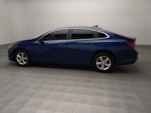 Used 2019 Chevrolet Malibu LS image 3