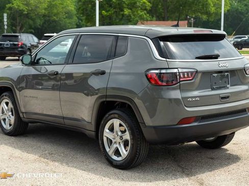 Used 2023 Jeep Compass Sport AWD/4WD image 9