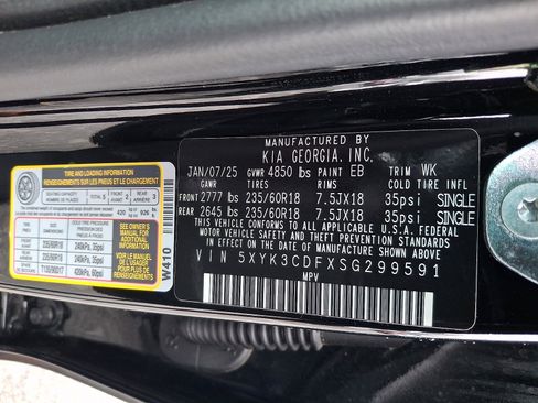 Used 2025 Kia Sportage EX w/ Premium Package image 27