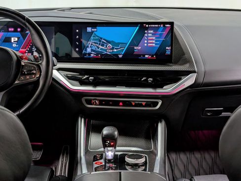 Used 2023 BMW XM image 27