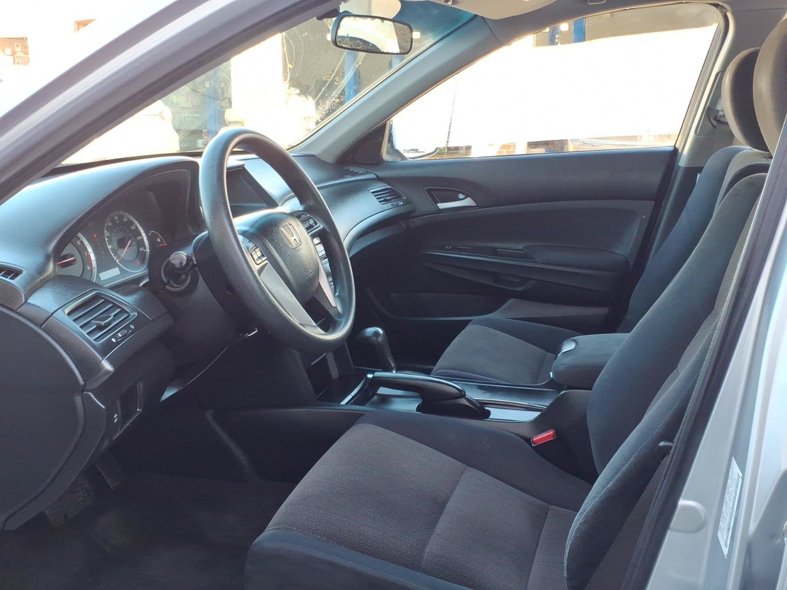 Used 2009 Honda Accord LX image 4