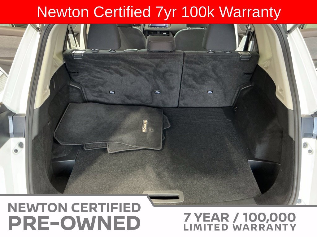 Used 2023 Nissan Rogue S FWD image 18