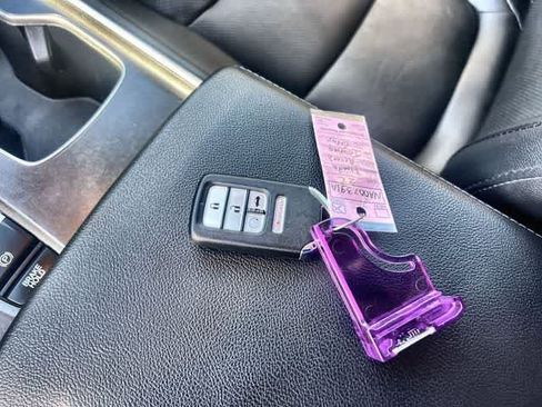 Certified 2022 Honda Accord Touring image 21