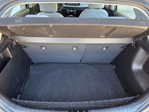 Used 2018 Kia Rio LX image 11