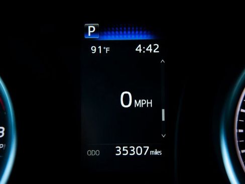 Used 2024 Toyota Camry LE image 22