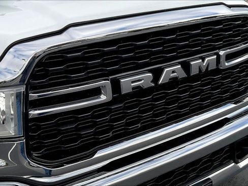 Used 2024 RAM 2500 Big Horn image 29