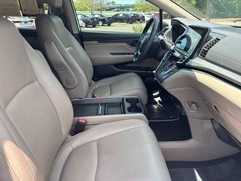 Used 2024 Honda Odyssey EX-L image 41