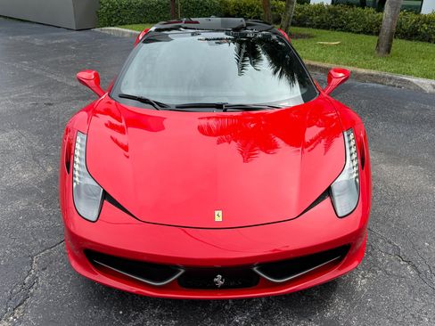 Used 2011 Ferrari 458 Italia Coupe RWD image 7