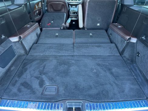 Certified 2022 Mercedes-Benz GLS 450 4MATIC image 17