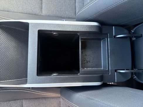 Used 2025 GMC Terrain Elevation image 28