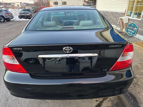Used 2002 Toyota Camry LE image 10