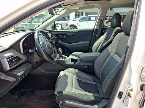Used 2024 Subaru Outback Onyx Edition AWD/4WD image 13