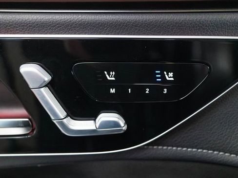 Certified 2023 Mercedes-Benz EQE 500 4MATIC SUV image 19