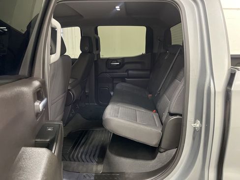 Used 2023 Chevrolet Silverado 1500 Custom image 24