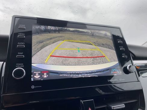 Used 2022 Toyota Camry XSE image 28