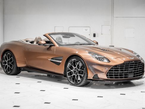 New 2026 Aston Martin Vanquish Convertible RWD image 1