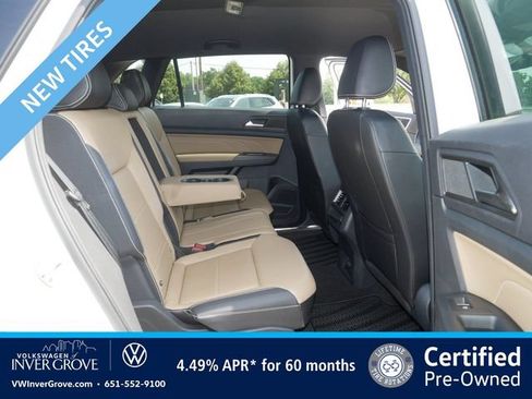 Certified 2023 Volkswagen Atlas Cross Sport SE AWD/4WD image 18