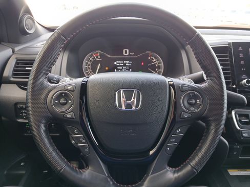 Used 2023 Honda Ridgeline Black Edition image 11
