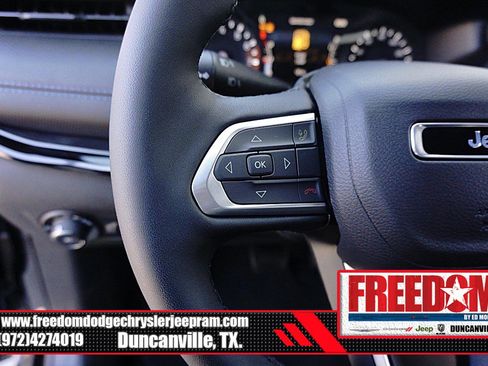New 2026 Jeep Compass Latitude AWD/4WD image 24