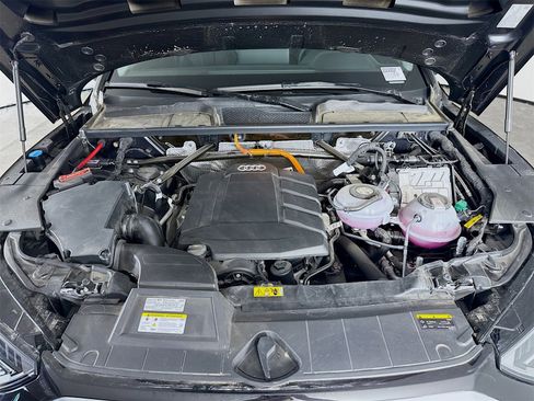 New 2024 Audi Q5 e Premium image 29