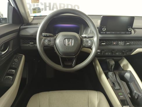 Used 2025 Honda Accord SE image 12