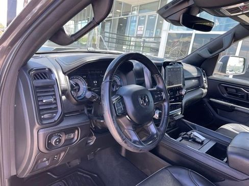 Used 2022 RAM 1500 Limited w/ Body Color Bumper Group AWD/4WD image 7