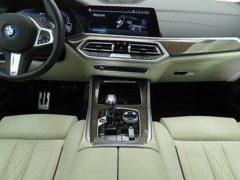 Certified 2023 BMW X5 xDrive45e w/ Executive Package image 13