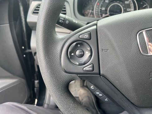 Used 2016 Honda CR-V LX image 10