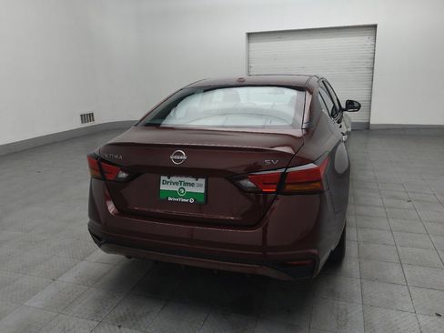 Used 2024 Nissan Altima 2.5 SV image 7