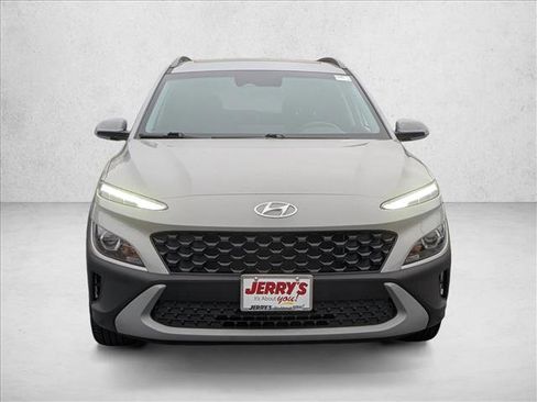 Used 2023 Hyundai Kona SEL w/ Convenience Package image 2