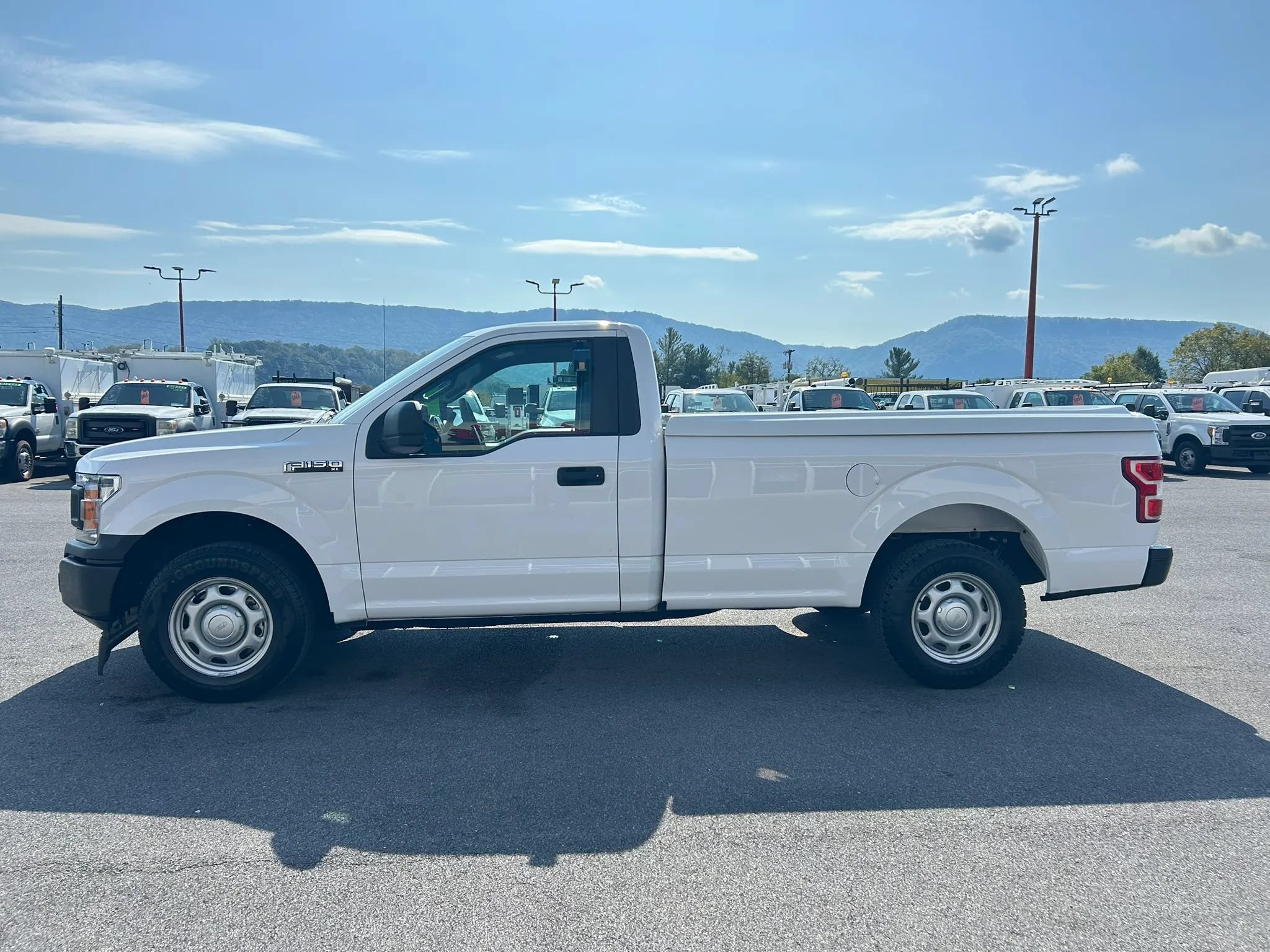 Used 2020 Ford F150 XL w/ Equipment Group 101A Mid RWD image 5