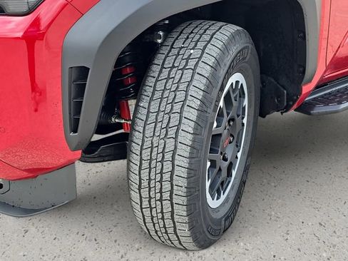 New 2026 Toyota 4Runner TRD Off-Road Premium AWD/4WD image 33