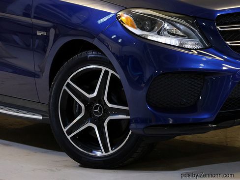 Used 2018 Mercedes-Benz GLE 43 AMG 4MATIC image 3