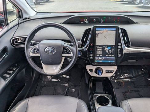Used 2017 Toyota Prius Prime Premium w/ Carpet Mat Package FWD image 12