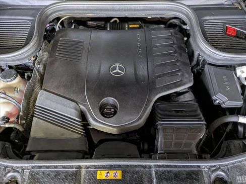 Certified 2024 Mercedes-Benz GLS 450 4MATIC image 25