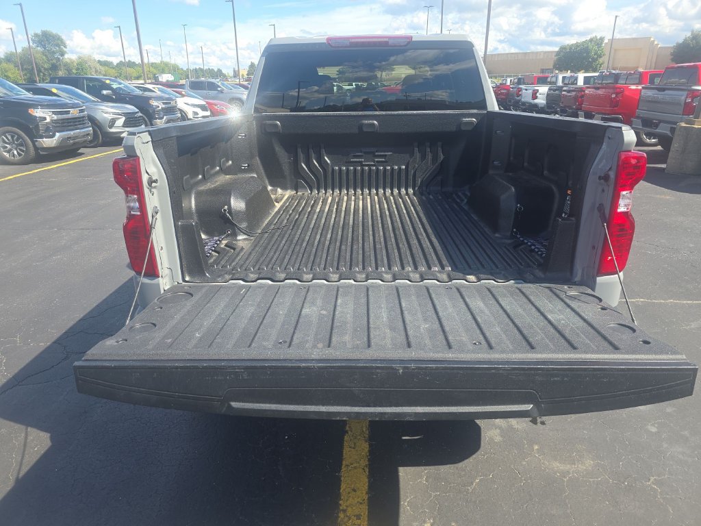 Used 2024 Chevrolet Silverado 1500 LT AWD/4WD image 21