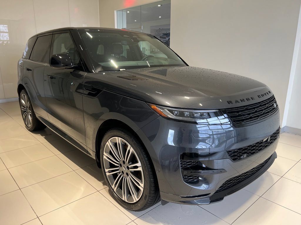 New 2025 Land Rover Range Rover Sport Dynamic SE AWD/4WD image 2