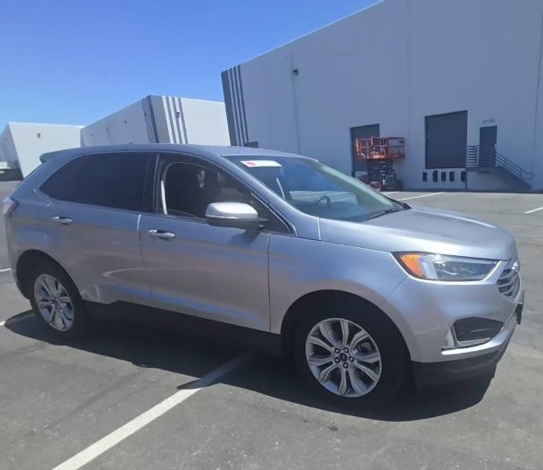Used 2022 Ford Edge Titanium w/ Equipment Group 301A AWD/4WD image 6