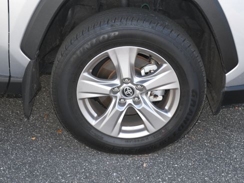 Certified 2025 Toyota RAV4 XLE w/ Convenience Package image 21