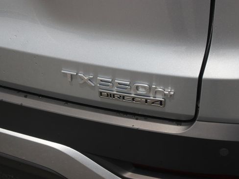 Used 2026 Lexus TX 550h AWD Plug-In Hybrid w/ Technology Package image 18